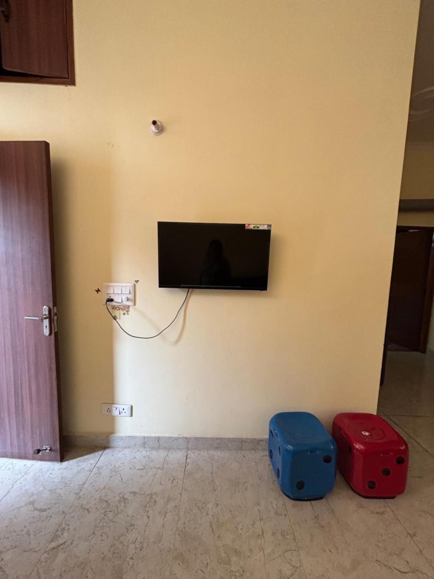 Birds Nest Bed & Breakfast New Delhi Exterior photo